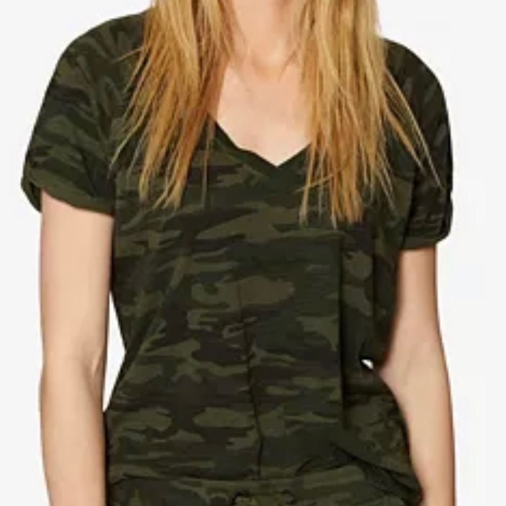 Sanctuary Camo V-Neck Shirt